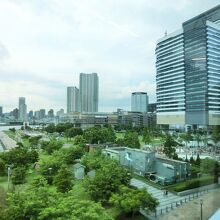 豊洲駅まで３駅（豊洲から有楽町線にアクセスできます）