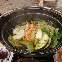 いしる（←調味料・三大魚醤のひとつ）の鍋