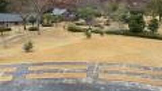 仕事の帰りに古墳を見学に