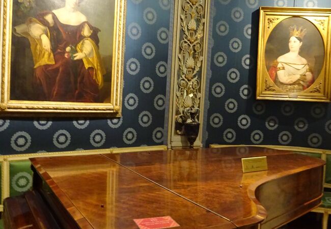 スカラ座見学と一緒に