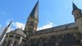2019年5月 Bonn ボン　Muensterkirche ミュンスター教会♪