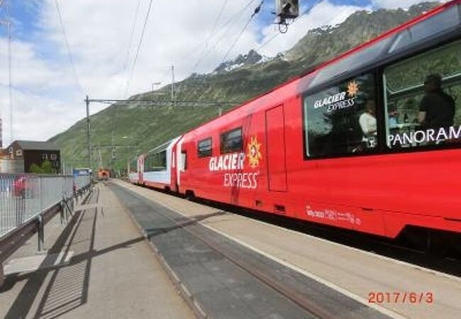 スイス鉄道の旅を最後に4時間楽しんだ