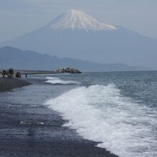素晴らしい富士山の光景が見れます。