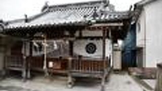 吉備津彦神社は小さなお社