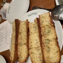 ガーリックバタートースト