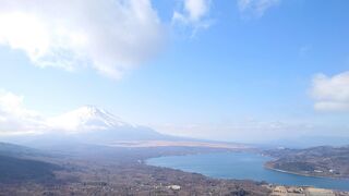 駐車場から歩いて30分ほどのお気軽登山。