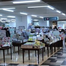 デパート内書店 By Nakaishi ジュンク堂 近鉄あべのハルカス店 のクチコミ フォートラベル デパート内書店 By Nakaishi ジュンク堂 近鉄あべのハルカス店 のクチコミ フォートラベル