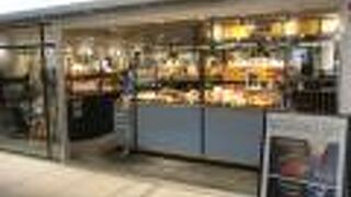 混む前に買いました