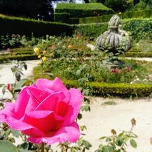 クリスタル宮庭園