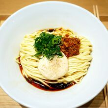 汁なし担々麺