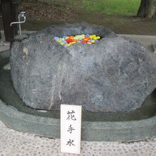 小さめの花手水