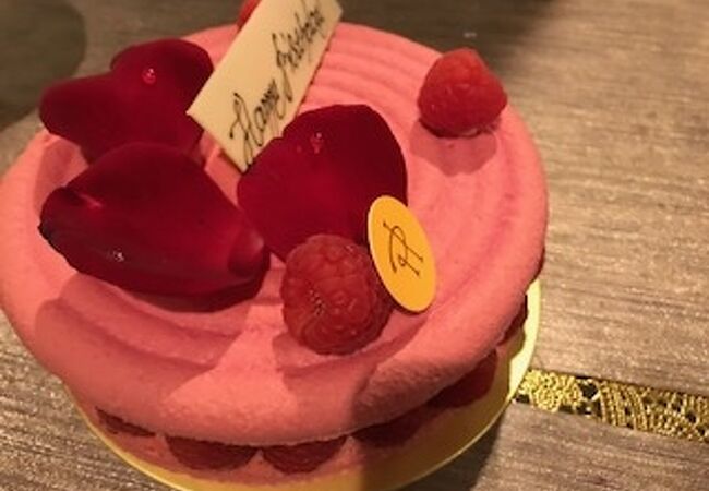 ピエール エルメ パリ 日本橋三越店 クチコミ アクセス 営業時間 日本橋 フォートラベル