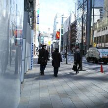 警備員風な方は何者か？