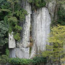 大野寺石仏