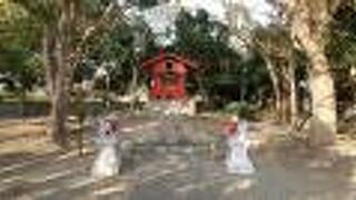 小さな稲荷神社