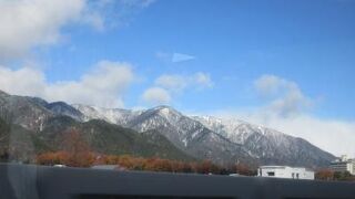 比良山と並び滋賀と京都の県境に跨る広大なお山