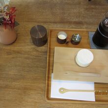 チーズ ケーキとアイスコーヒーセット1,350円