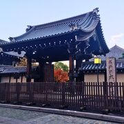 存在感ある祇園閣