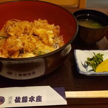 びっくり！いか天丼