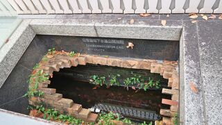 煉瓦造りの下水道