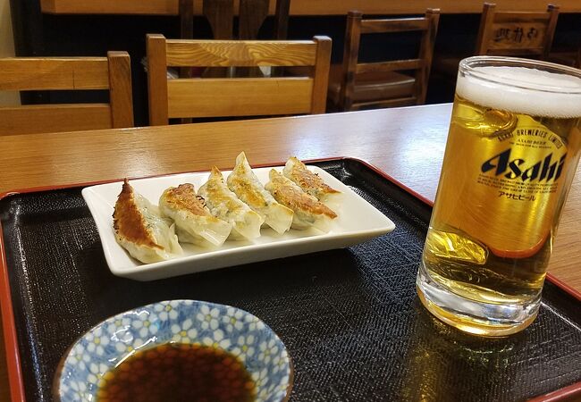 にら餃子と骨付き鳥が最高に美味しい&#10071;