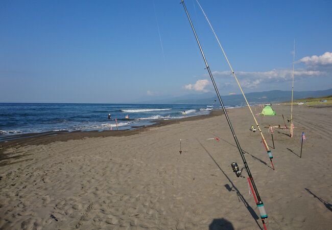 秋シャケ釣りのスポットです。