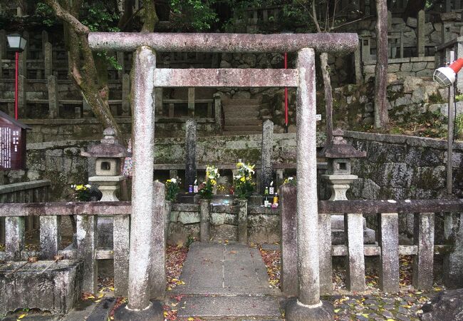 坂本竜馬の墓 クチコミ アクセス 営業時間 東山 祇園 北白川 フォートラベル 坂本竜馬の墓 クチコミ アクセス 営業時間 東山 祇園 北白川 フォートラベル