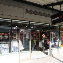 ウエアがいっぱい