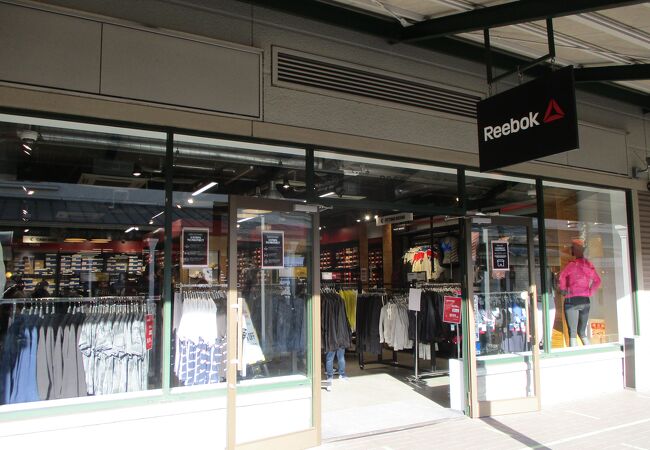 リーボック 御殿場プレミアムアウトレット店 クチコミ アクセス 営業時間 御殿場 フォートラベル