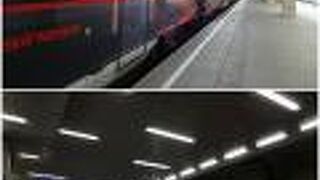 レイルジェットは広めで乗り心地もよく快適