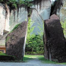 大谷公園(奇岩・大岩壁)