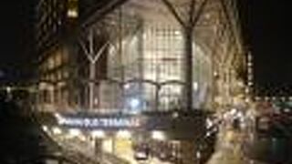 立派なバスターミナルになっていました