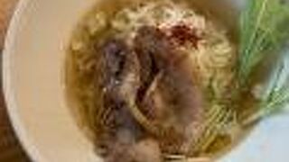 珍しい店内と合う人には会う味