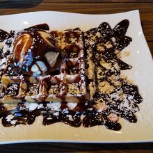 チョコワッフル、甘い！