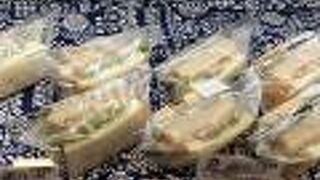 美味しそうなサンドイッチも沢山