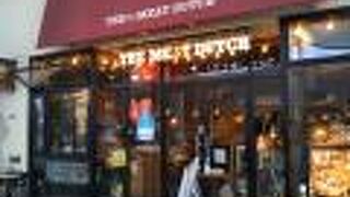 愛犬と一緒にテラス席にて