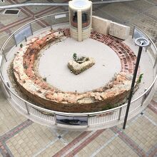 リニューアル工事で見つかった、軽便鉄道の転車台！