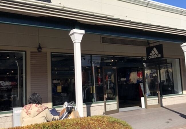 アディダス 御殿場プレミアムアウトレット店 クチコミ アクセス 営業時間 御殿場 フォートラベル アディダス 御殿場プレミアムアウトレット店 クチコミ アクセス 営業時間 御殿場 フォートラベル