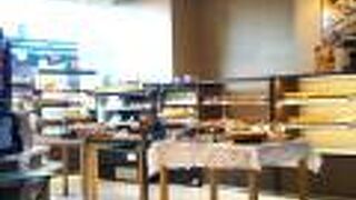 海老名サービスエリアの有名なベーカリーショップ