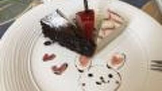 デザートにいつもかわいい絵が