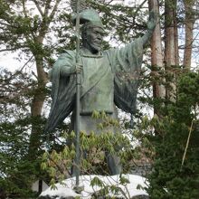 北海道神宮にある島義勇像