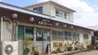 大東そばと大東寿司のセットが１０００円です