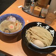 東京駅ラーメンストリートの１つ。