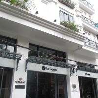 好立地なプチホテル