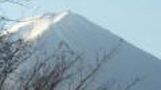 温泉と河口湖と富士山と