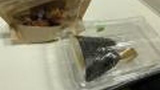 天むすに鶏唐揚げ！