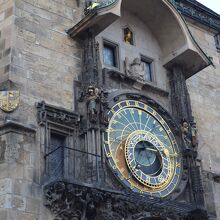 プラハ名物の天文時計