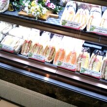 サンドイッチハウス メルヘン 三越日本橋店