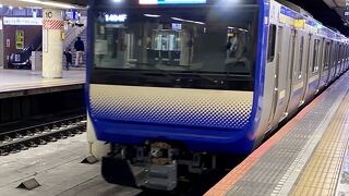新しい横須賀・総武快速線のE235系のグリーン車は快適です。