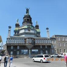 派手な外観で目立ってました